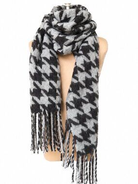 ASOS Grey and Black Houndstooth Thick Scarf/Wrap w/Fringe NWOT